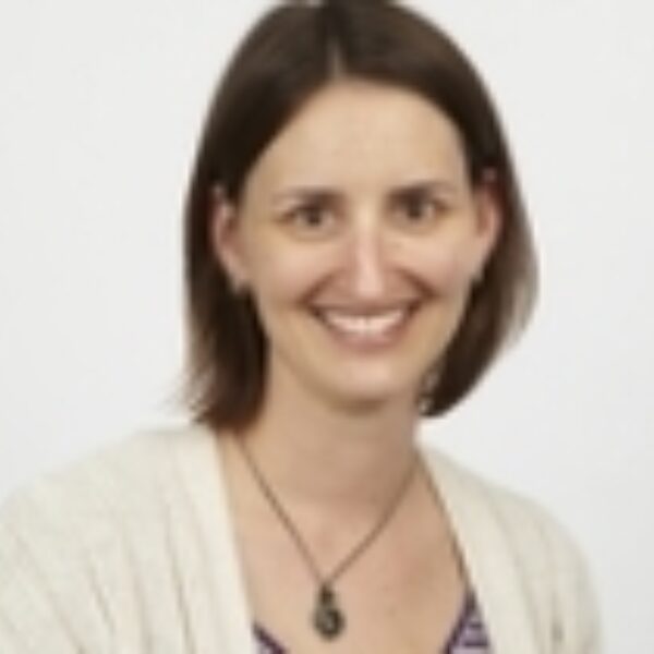Dr Nikki Lee